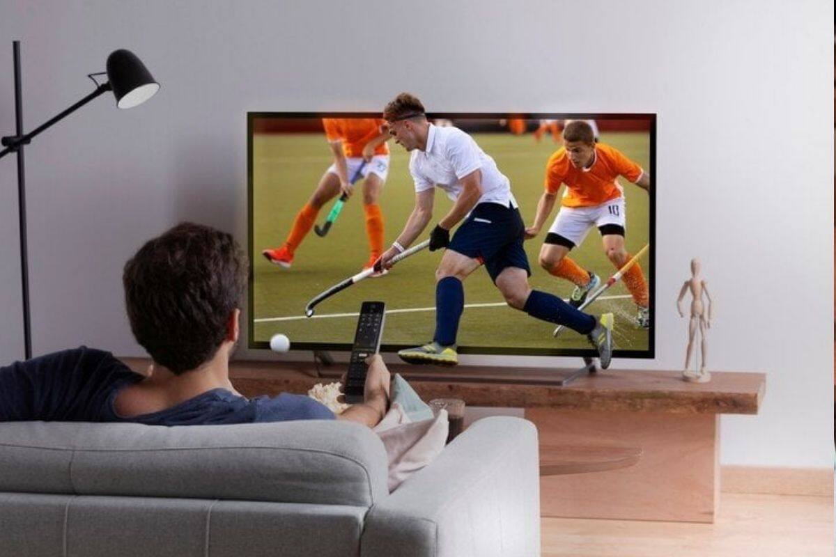 Smart TV showcasing the best IPTV services with a user-friendly interface.