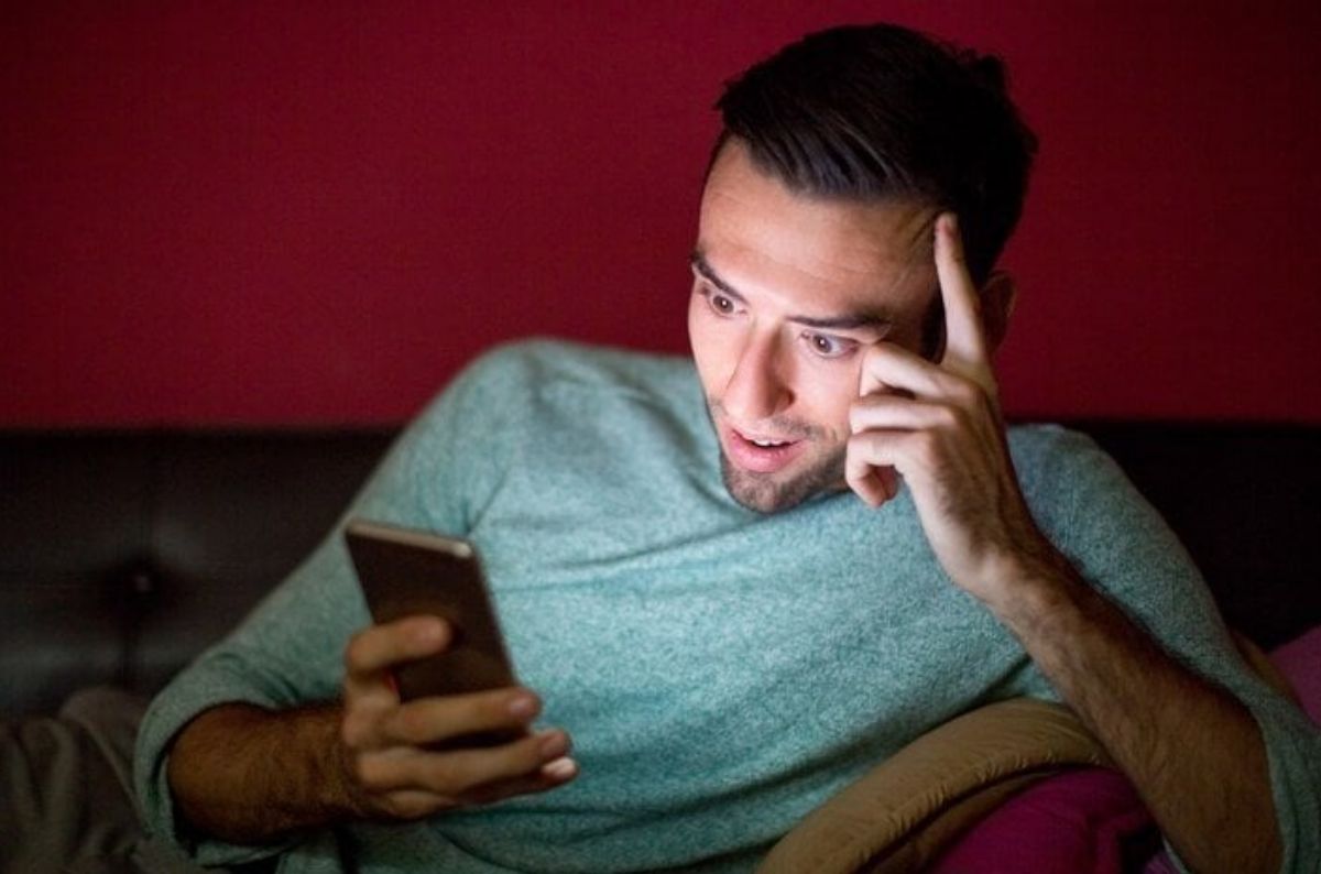 Wide selection of IPTV channels Canada on a smart TV screen.