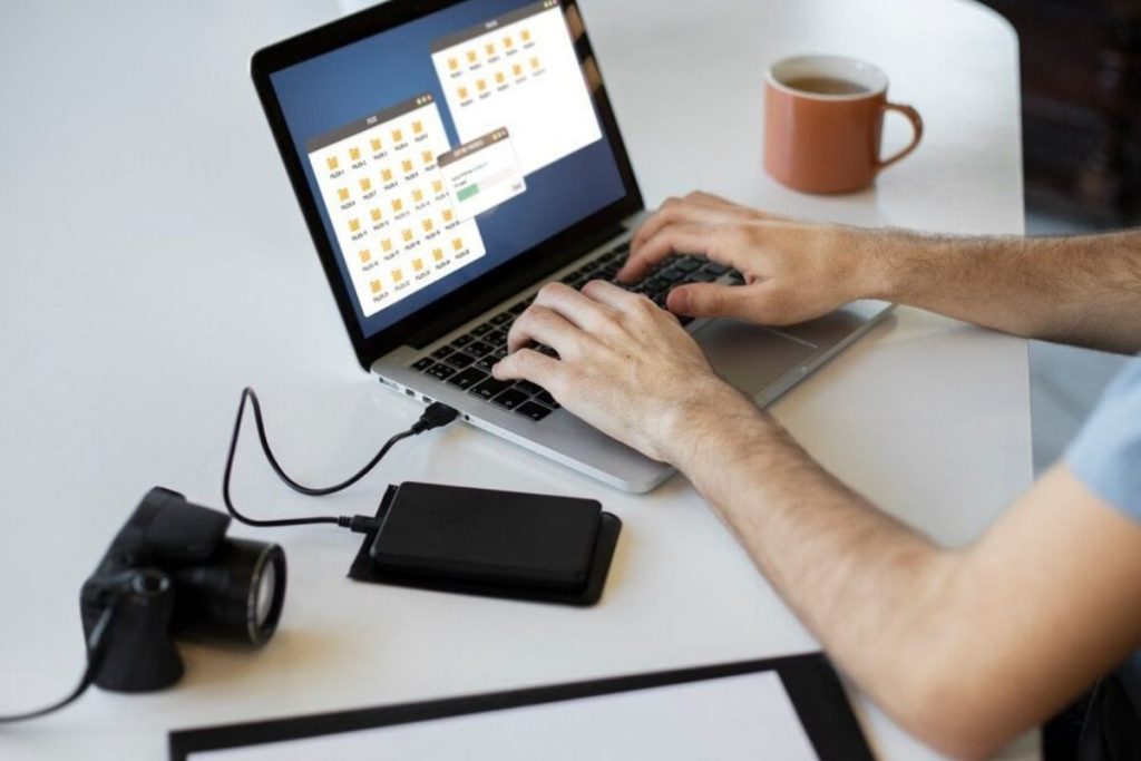 Canadian IPTV 1 Streaming live TV on Canadian IPTV service.