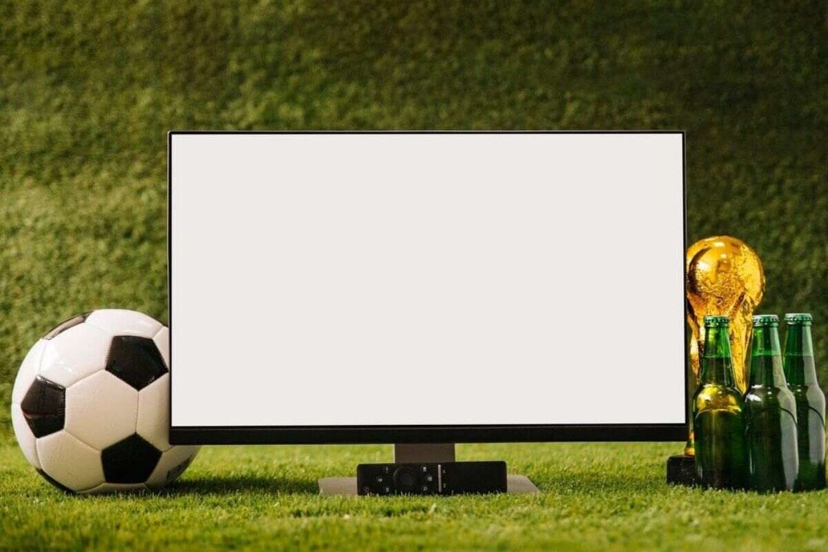 IPTV Canada streaming live TV, sports, and movies online. 